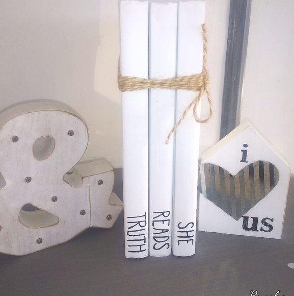 Custom Book Stack Staging Decor Tray Books - Picture 2 of 2